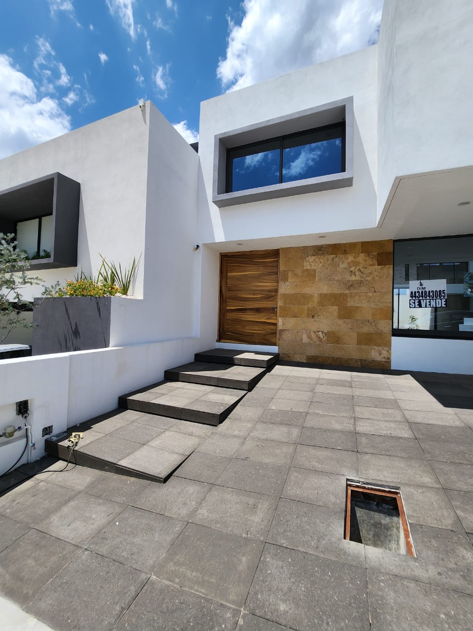 CASA NUEVA EN VENTA EN FRACCIONAMIENTO LOMALTA TRES MARÍAS