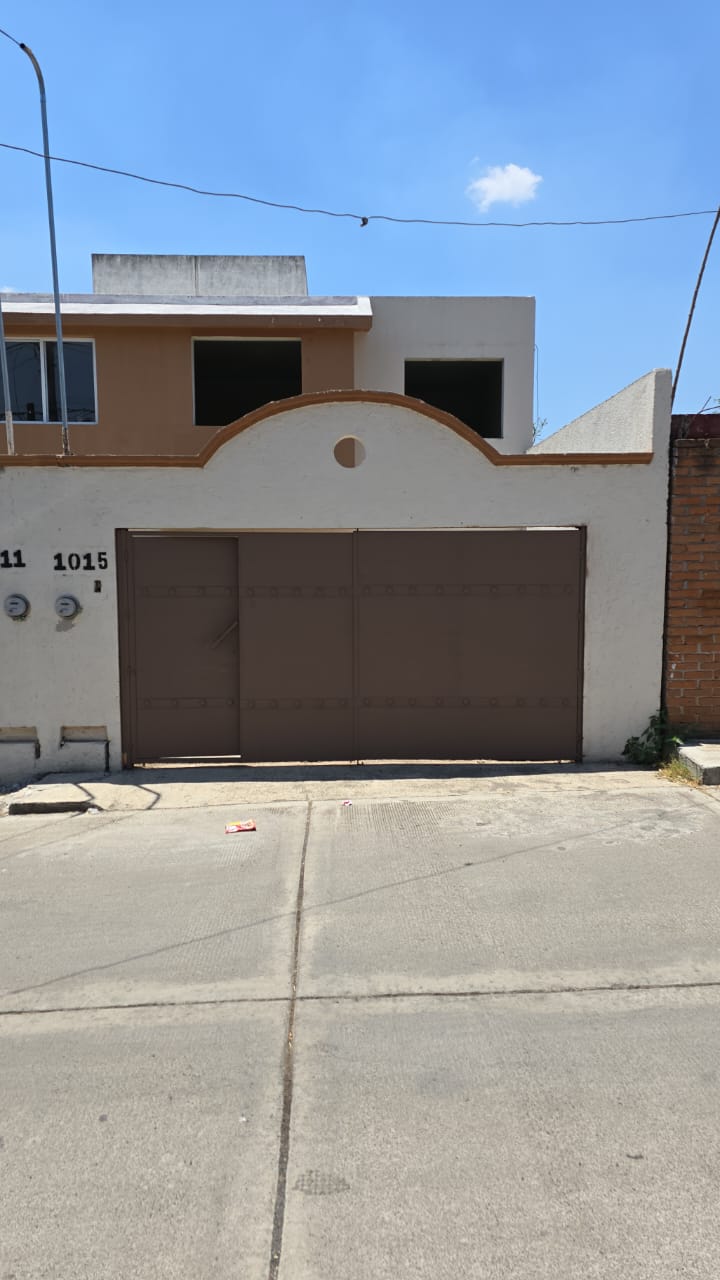 CASAS EN PREVENTA TOTALMENTE REMODELADAS