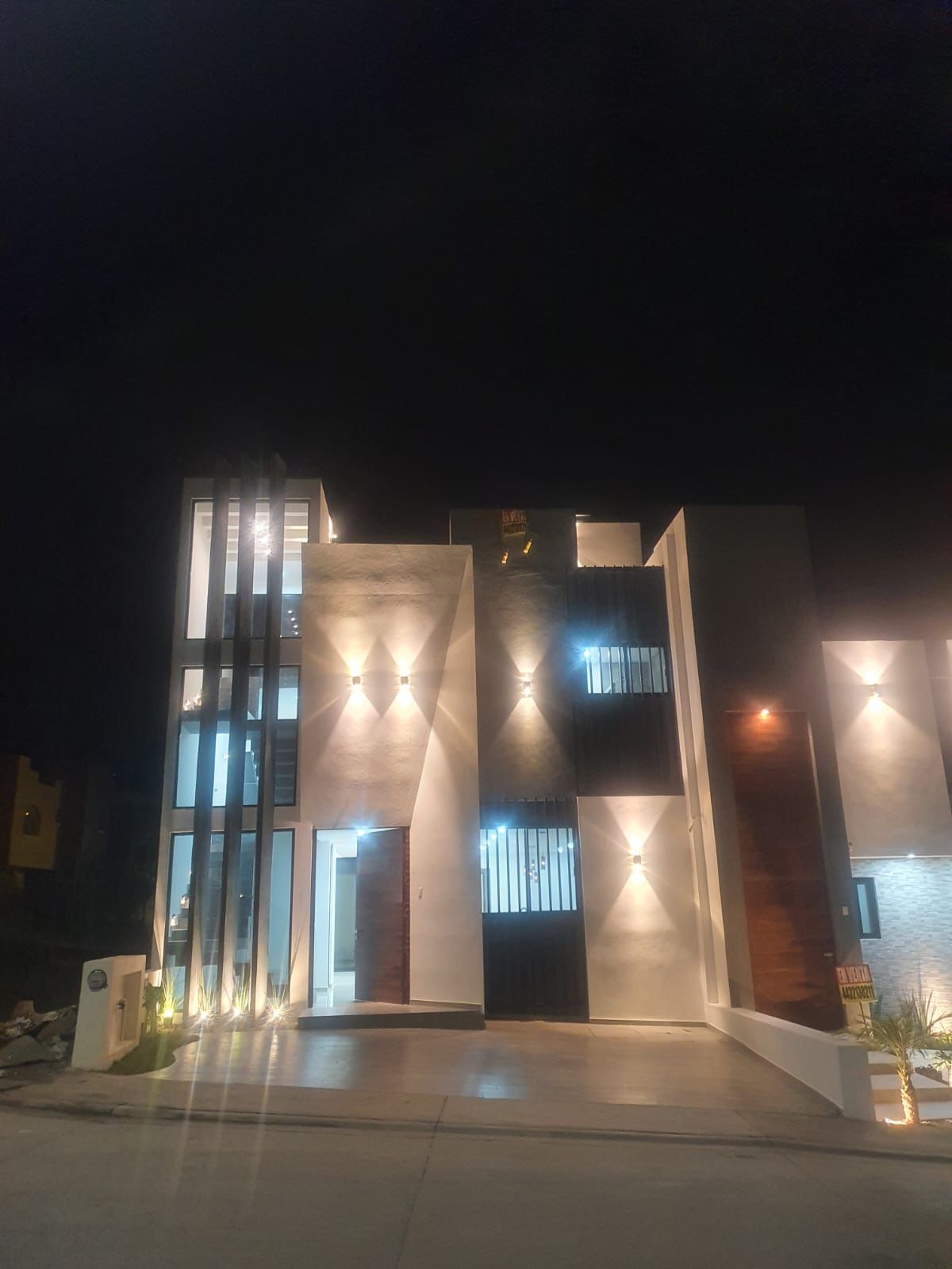CASA NUEVA EN VENTA EN LOMALTA TRES MARIAS CIUDAD SALUD