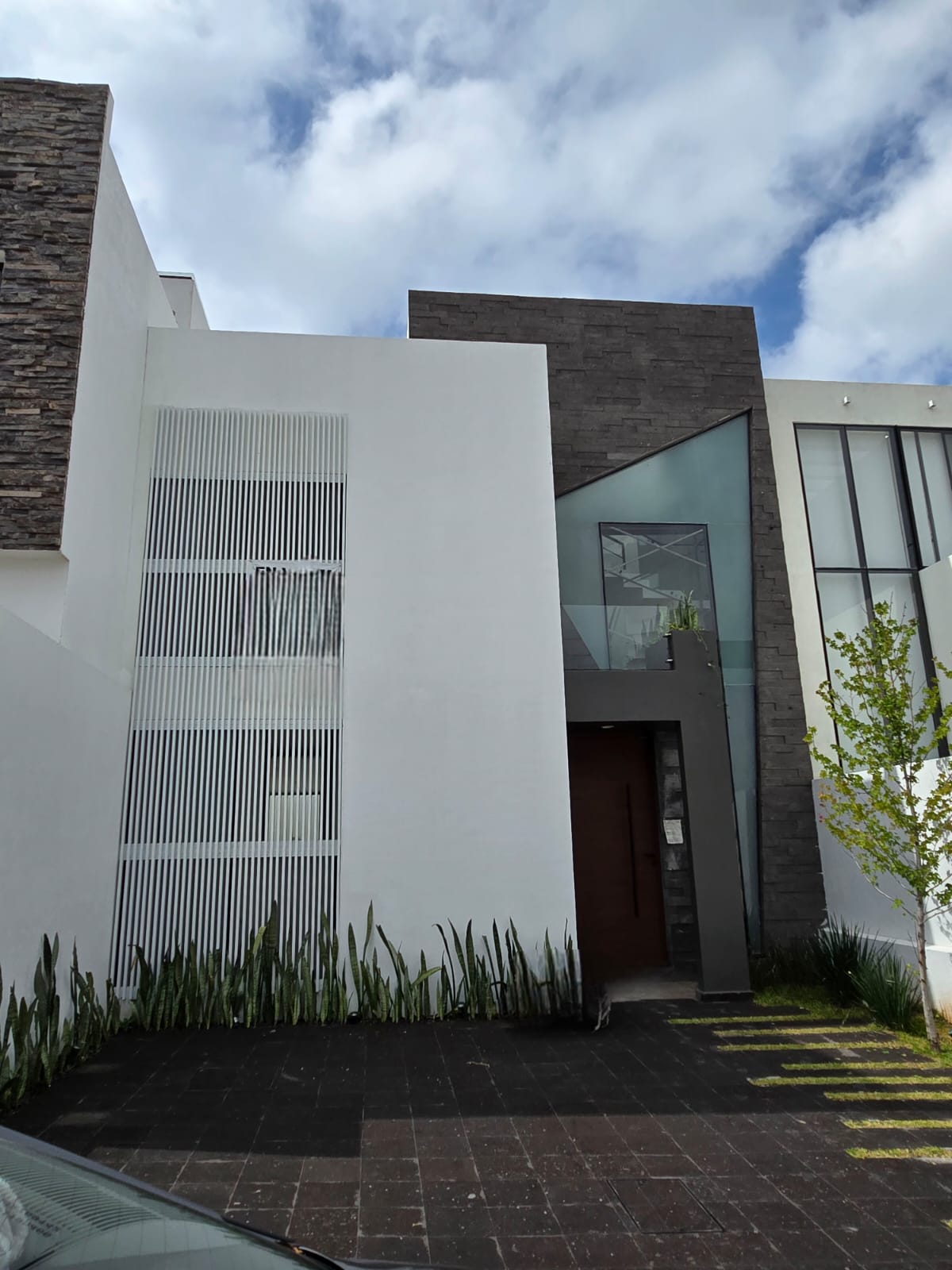 CASA NUEVA EN VENTA LOMALTA TRES MARIAS